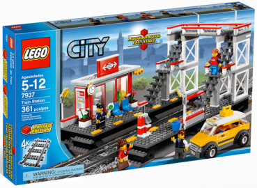 Lego RC Train 7937 Train Station