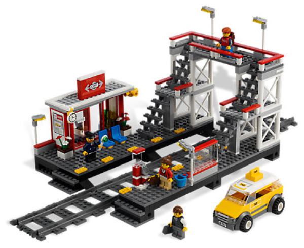 Lego RC Train 7937 Train Station