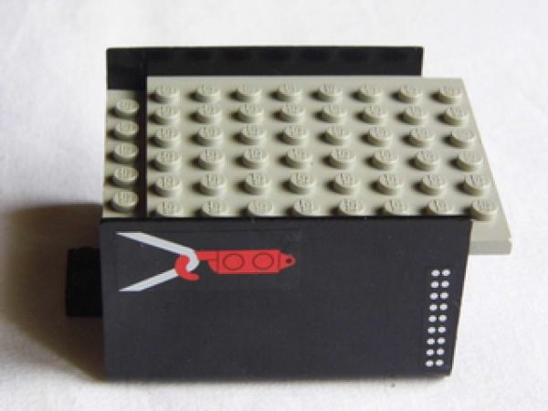 Lego Hull, Middle 8 x 6 x 3 1/3 (x146c01pb03) black, decorated